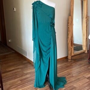 New Faeriesty Elegant One Shoulder High Slit Maxi Dress Sz L